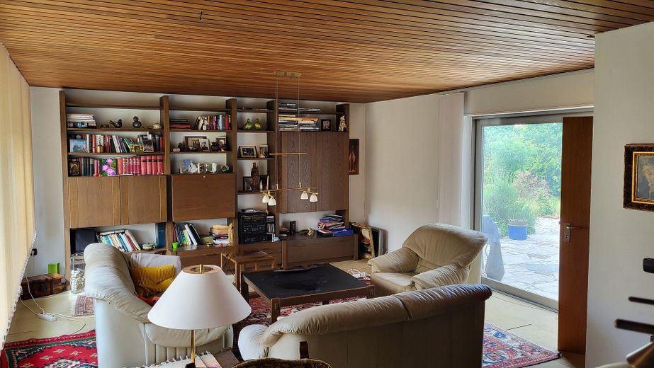 Großes Wohnzimmer