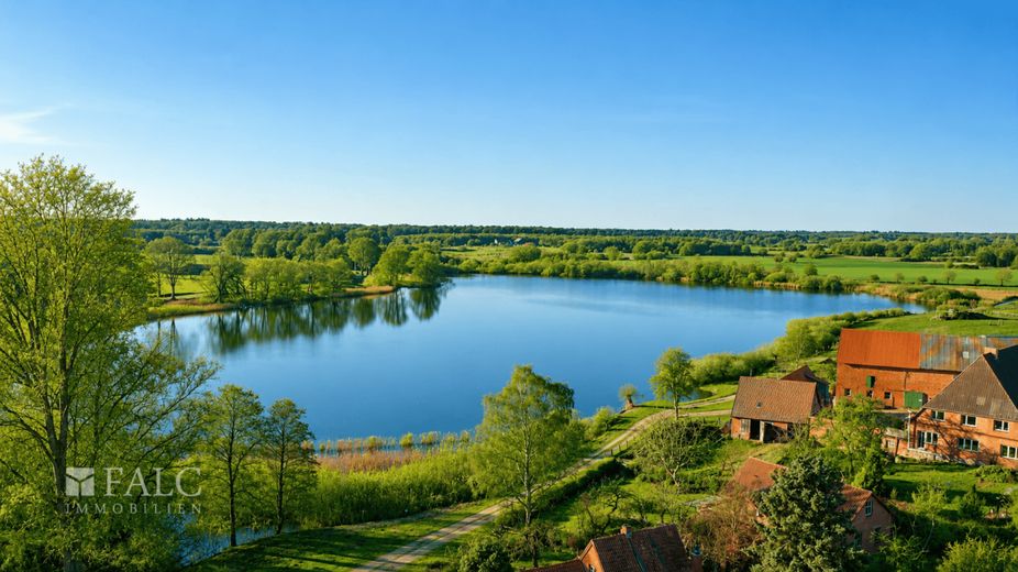***Ihr neues Zuhause: Gepflegte Doppelhaushälfte mit viel Platz und idyllischem Garten*** – Luftbild