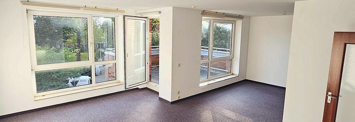 Zentrale 1-Zimmer-Wohnung mit Sonnenterasse in Willich – Wohnzimmer