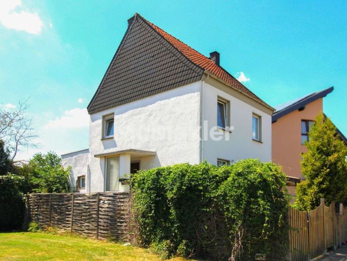 Frei stehendes Einfamilienhaus mit Garten und Garage in Heinsberg – Foto 1