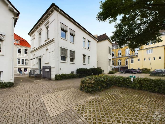 Eden-Ehbrecht-Immobilien_Stadtvilla_Bahnhofsviertel004