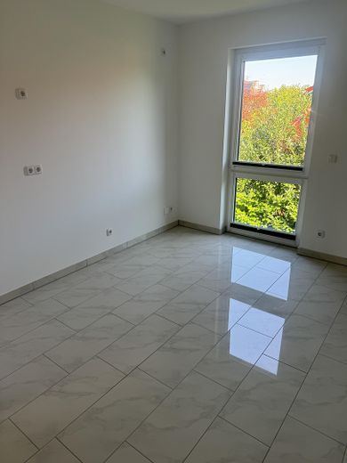 Wohlfühlpaket: Modernes, zentral gelegenes und ruhiges Einfamilienhaus! – Schlafzimmer Eltern