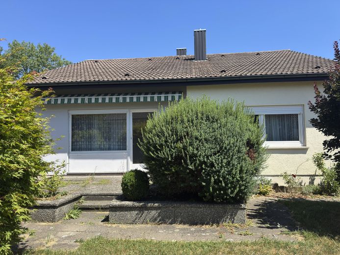 Reserviert: Familienhaus mit Garten, Garage und viel Gestaltungspotenzial in Baienfurt – Foto 3