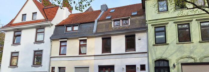 Privatverkauf: 1-2 FH direkt am Klinikum Mitte