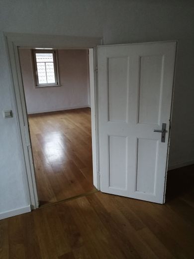 von kleinem Zimmer Richtung WZ