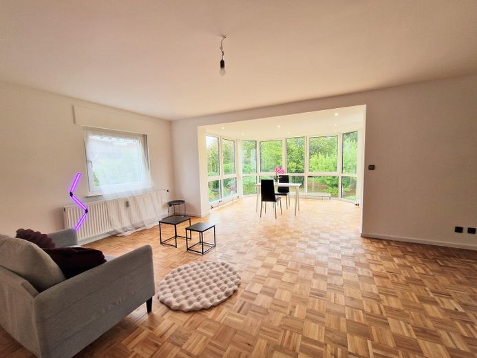 Wohnzimmer und Wintergarten