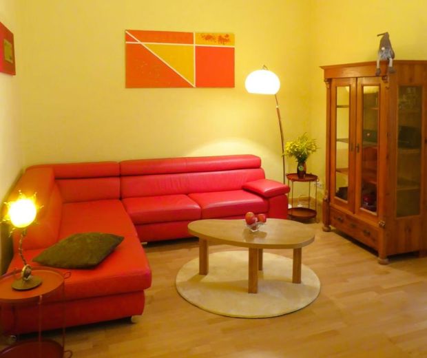 2-Zimmer-Altbau-Apartment mit Küche in Kreuzberg – b7c00bda-f023-481a-be25-6c24e26cf4ff