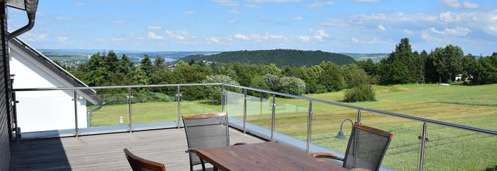 Dachterrasse: Rheinblick