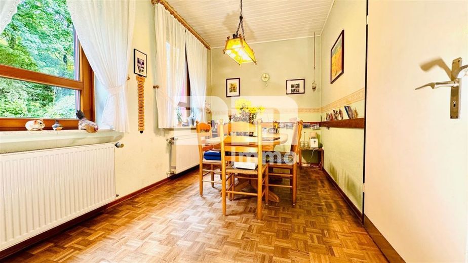 Modernisiertes Einfamilienhaus auf riesigem Grundstück mit Carport und Nebengebäude – EG Esszimmer