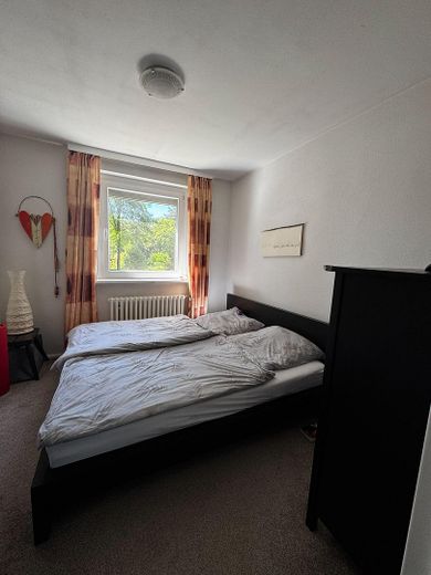VAN PARTICULIER - Eindwoning met groot perceel in Berlin-Nikolassee – Schlafzimmer 1