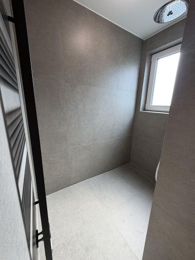 Duschbereich Bad 1.OG