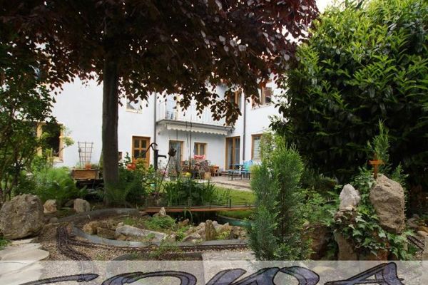 City center - Quiet location - 2 semi-detached houses together (one ready for occupancy) with garden in Neuburg - A property from your real estate partner SOWA Immobilien und Finanzen