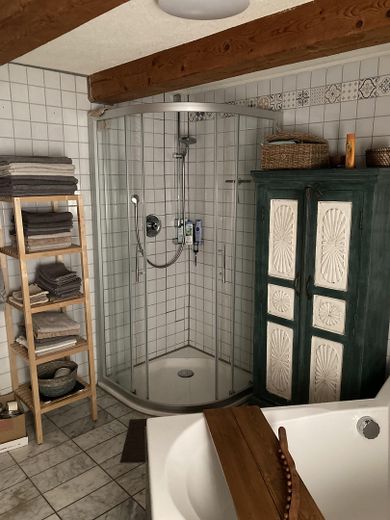 Bad in der Hauptwohnung