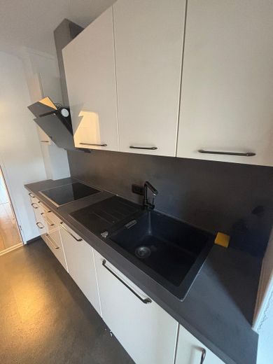 Bonito apartamento de 3 habitaciones con balcón! – Foto 15
