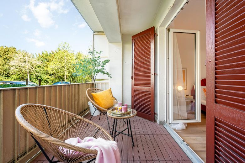 Eigennutz oder Mietgarantie mit 5,7% Rendite: Sanierte 3-Zimmer-Wohnung mit Balkon in ruhiger Lage – Balkon