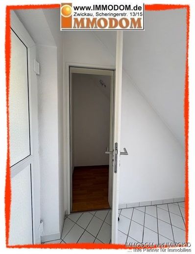 Appartement in Zwickau mit BALKON, EINBAUKÜCHE und Personenaufzug im Dachgeschoss zu vermieten! – Abstellraum