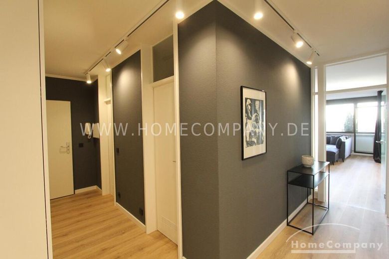 4-Zimmer Luxuswohnung mit Panoramablick bis ins Siebengebirge.Schwimmbad und Sauna im Haus. – 6021753a3586a0031a2b46832d8b49bfde191dd5.jpg