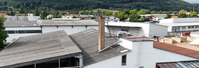 DIETZ: immobile commerciale con 1888 m² di superfici di stoccaggio e produzione su un terreno di 3540 m²!