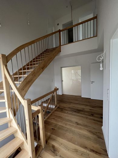 Neuwertiges EFH in bester Wohnlage – Foto 5