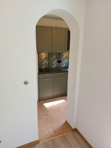 світла 1-кімнатна квартира на першому поверсі площею 35 м² у тихому місці, Kochel am See, am Lainbach 17 – Eingang Küche