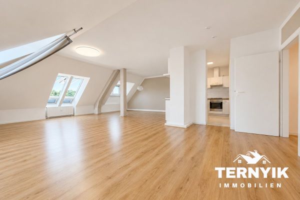 Einmaliges Wohnjuwel! 80 m² Wohnung - Loft-Charakter und 1A Veste-Coburg-Blick! Stellplatz mietbar