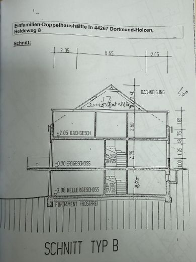 Spacious semi-detached house with garden in a sought-after residential area – Foto 14