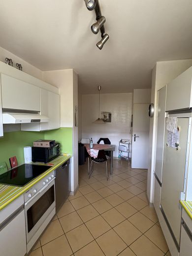 Krailling: Großzügiges Reihenmittelhaus + Garage (optional) – Küche