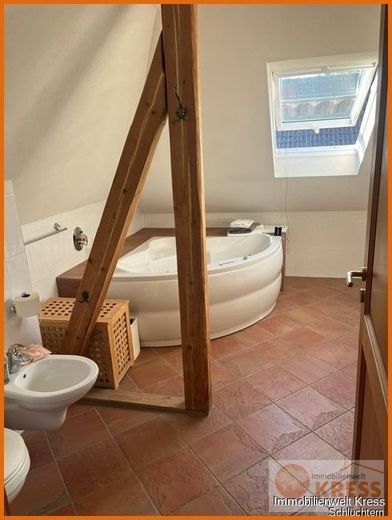 Großzügiges Wohlfühlzuhause: Großzügige Räume mit Kamin, hellem Wintergarten und sonnigem Terasse! – Bild 16