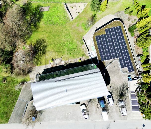 Der richtige Ort für große Ideen - Modern. Klar. Eindrucksvoll. – Parkplätze