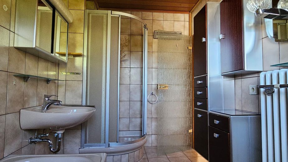 ...und Dusche
