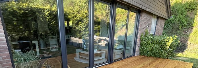 Finanzierbareres 3 Familienhaus für Familien in Mittenaar, tolle Möglichkeit für Kapitalanleger – Terrasse Wohnung 2