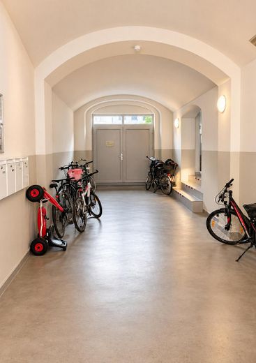 Charmante Maisonettewohnung über zwei Ebenen mit besonderem Altbauflair – Foto 25