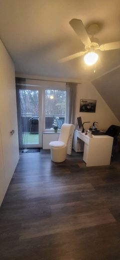 Exclusivo apartamento dúplex de lujo en venta o alquiler con opción a compra – Büro/ Gästezimmer 