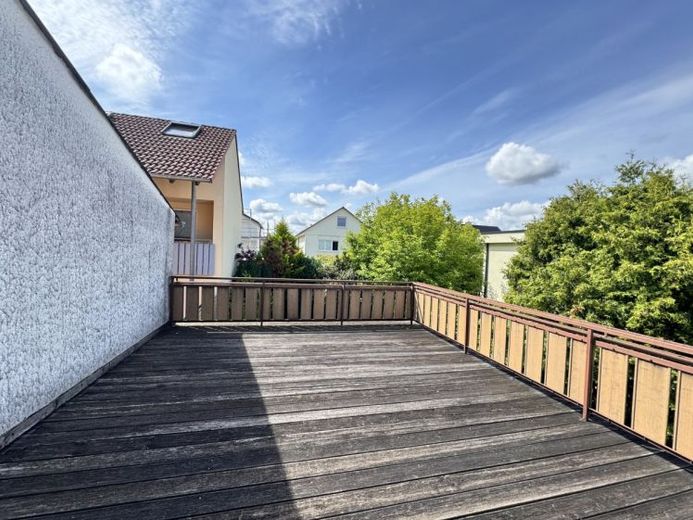 Wohnen mit Potenzial – Einfamilienhaus mit Terrasse und vielseitigen Möglichkeiten – Foto 1