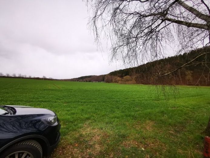 Großes Baugrundstück in neuem B-Plan-Gebiet (Erbbaupacht) – Foto 1