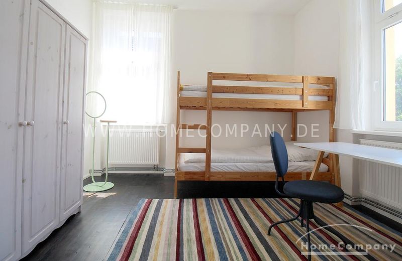 25868 HomeCompany Dresden सुसज्जित/Furnished Dresden-Neustadt में 5-कमरों का अपार्टमेंट, अधिकतम 4 व्यक्ति – c42866dfcf13db990ccf1950779b9404e12863e3.jpg