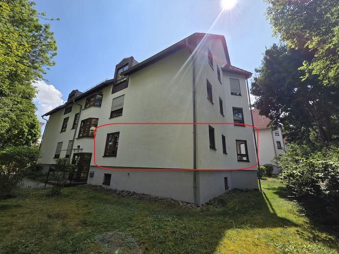 Frisch sanierte 2,5-Raum-Wohnung in ruhiger Lage – Nord-Ost-Seite
