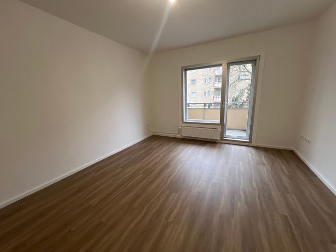 Wohnzimmer VOR Einzug