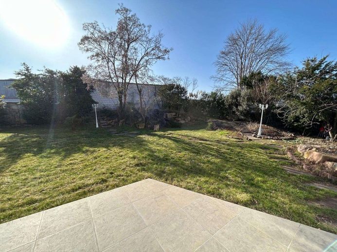 Esclusiva casa residenziale e commerciale con area wellness, camino e grande giardino | 50% commerciale – 7daec333b3694ab28705f3dd27ba59