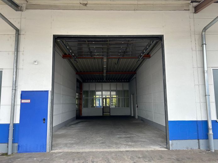 120 qm Halle, 720 qm Halle, 200 qm Halle im Bliesgau, z.T. mit Büro & Videoüberwachung – Halle 4, 120 qm
