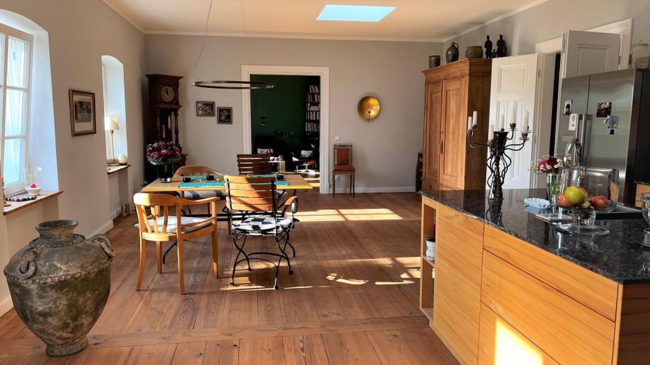 Penthouse-Traum mit Weitblick - Stillvolles Wohnen auf Rügen – Salon