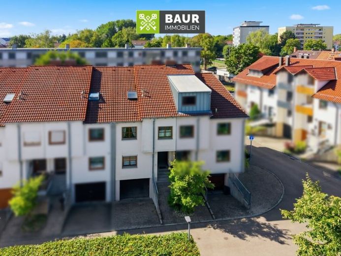 360° I Familienfreundliches und leerstehendes Reihenhaus in Offenhausen – Foto 1