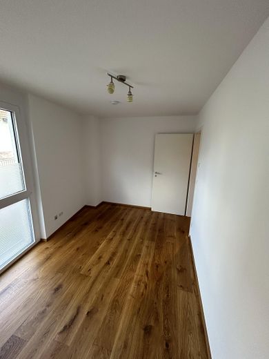 Arbeits- / Kinderzimmer