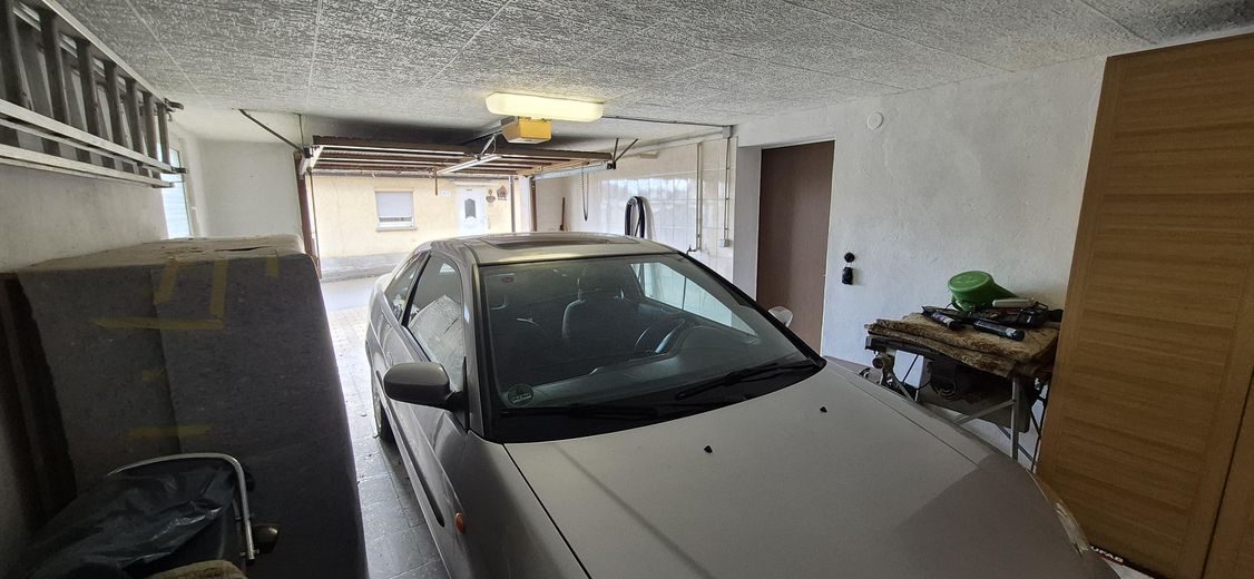 große Garage 2