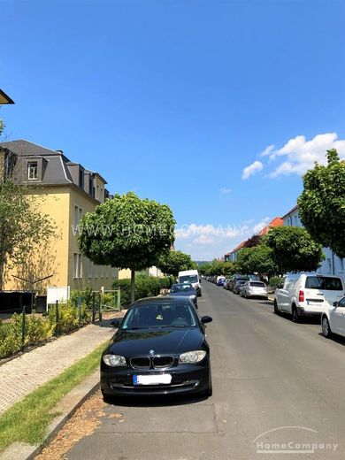 26193 HomeCompany Dresden सुसज्जित/फर्निश्ड 2-कमरों वाला बालकनी युक्त अपार्टमेंट, Dresden-Leuben में, अधिकतम 4 व्यक्ति – a34949ee38b3486df4a9259278665db3c1d884c8.jpg