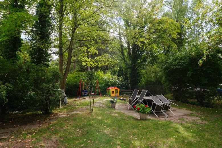 Yaklaşık 77,90 m² büyüklüğünde, hemen taşınılabilir 2,5 odalı daire; doğrudan sahibinden ve komisyonsuz – Garten