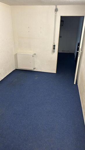 Wohn / Geschätshaus am Bahnhof/Fußgängerzone – Hausmeister Appartmen Nutztung