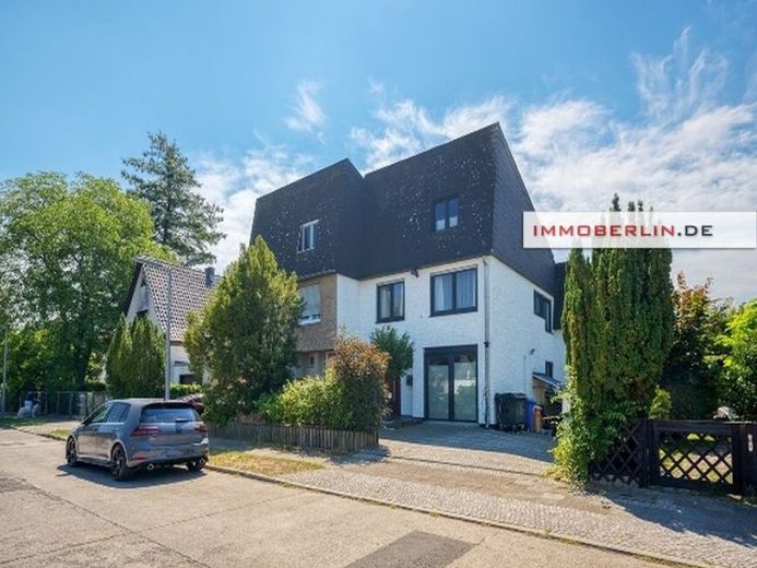 IMMOBERLIN.DE - Geniale Doppelhaushälfte mit Einliegerwohnung – Raumwunder mit Südwestgarten – फोटो 1