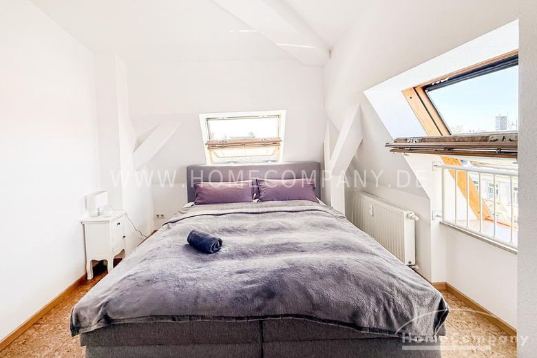 22801 HomeCompany Dresden Möbliert/Furnished 3-Zimmer Maisonette Wohnung in Dresden-Striesen mit Balkon max. 3 Personen – 858b593e1debcc78cfacb465b23e353494b643cc.jpg