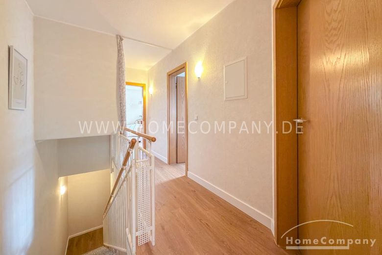 28154 HomeCompany Dresden Appartamento arredato con 4 locali a Radebeul con terrazza max. 6 persone – dbeda0a37d02c01c4a98f39d85f0047ba345a4e8.jpg